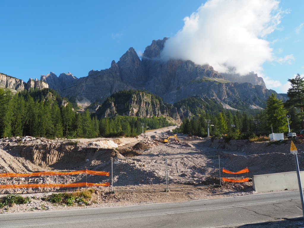 Mehr über den Artikel erfahren 27 Tre Croce bis Rifugio Pomedes