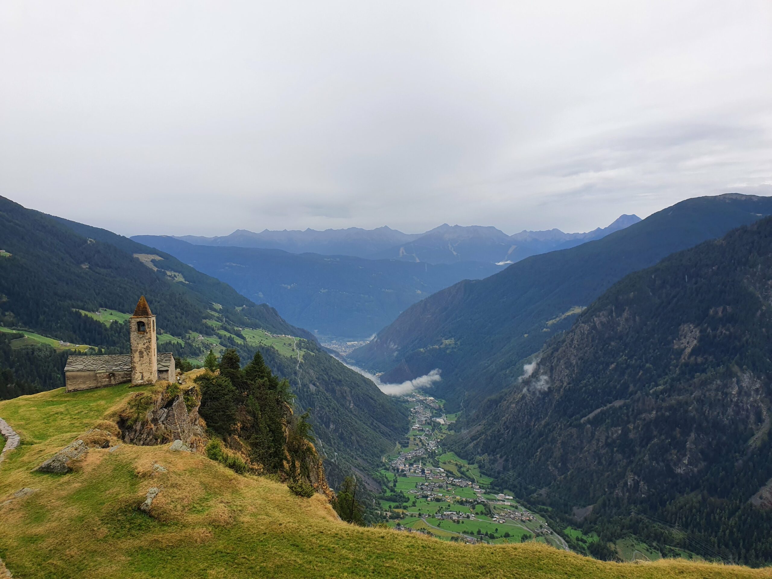 Mehr über den Artikel erfahren 45 Rifugio Schiazzera – Poschiavo (Prada)