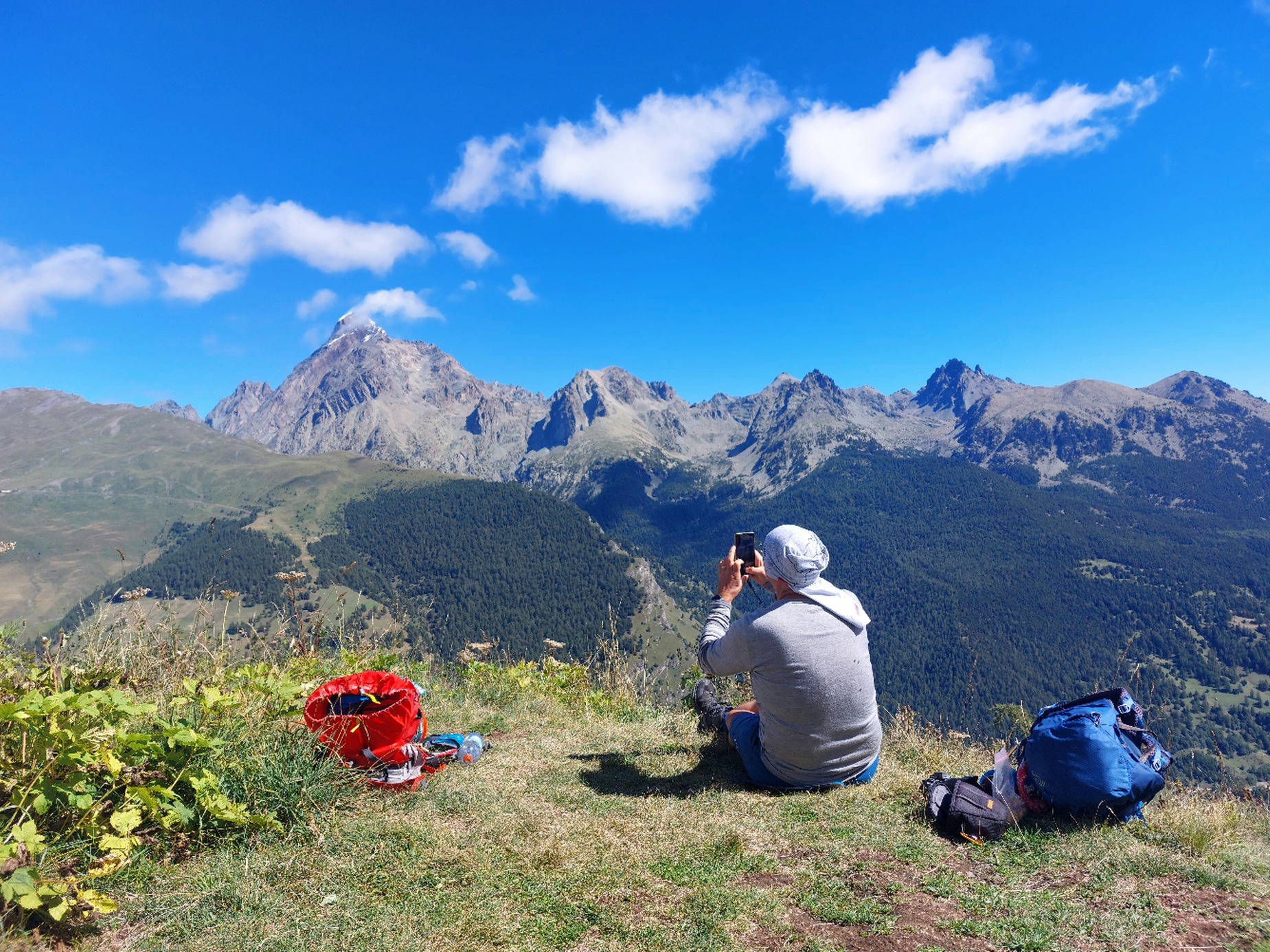 Mehr über den Artikel erfahren 97 Rifugio Grongios Martre – Rifugio Meleze